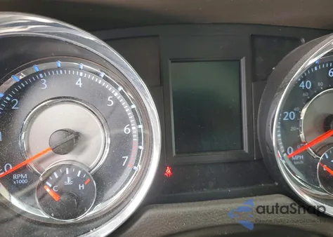 2016 Chrysler Town & Country Touring L z USA, uszkodzony, nr VIN 2C4RC1CG1GR194163